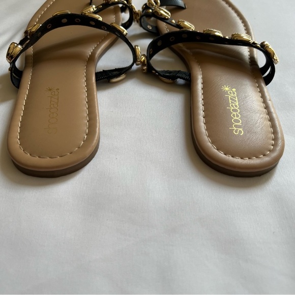 Shoedazzle | Golden Seashells Embellished Thong Sandals - Picture 6 of 9